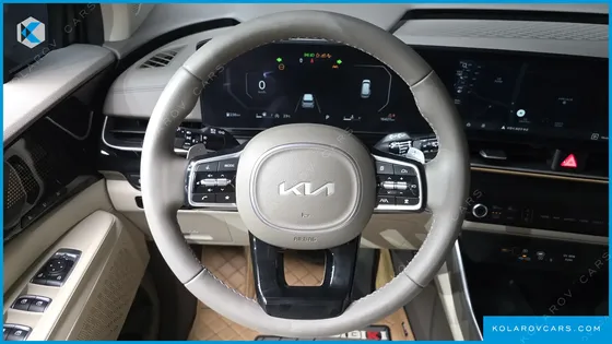 KIA CARNIVAL DIESEL 9-SEATER SIGNATURE
