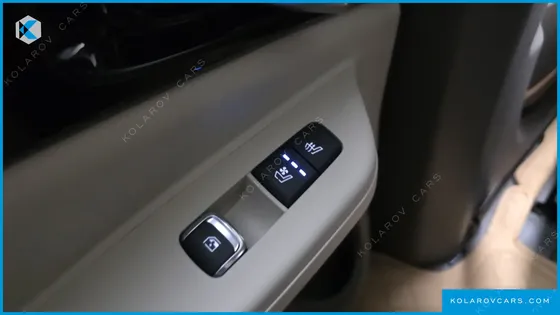 KIA CARNIVAL DIESEL 9-SEATER SIGNATURE