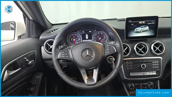 MERCEDES A-CLASS A200