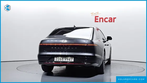 HYUNDAI GRANDEUR 2,5 GASOLINE 2WD