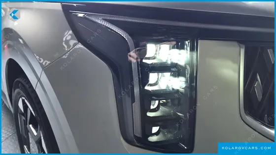 KIA CARNIVAL HEV 7SEATER SIGNATURE