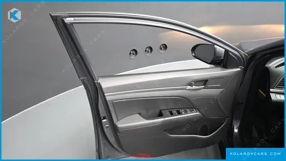 HYUNDAI ELANTRA (AVANTE) 1.6 GDI SMART