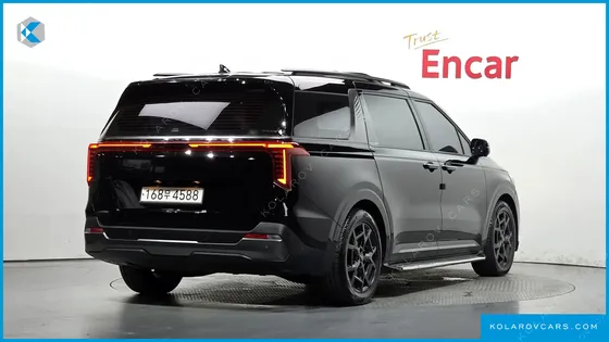 KIA CARNIVAL GASOLINE 7-SEATER GRAVITY