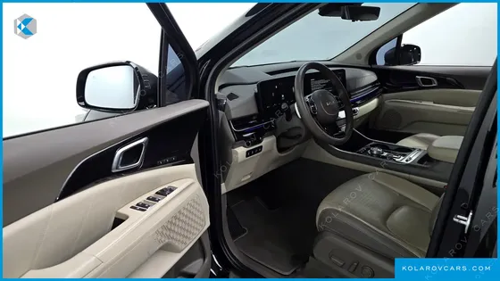 KIA CARNIVAL GASOLINE 7-SEATER GRAVITY