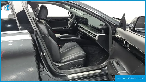 HYUNDAI GRANDEUR 2,5 GASOLINE 2WD