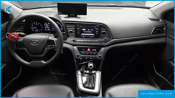 HYUNDAI ELANTRA (AVANTE) 1.6 LPI STYLE (RENTAL CAR)