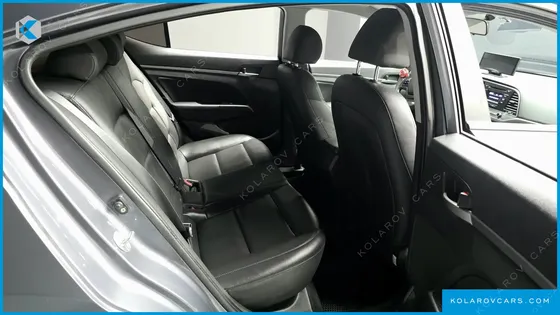 HYUNDAI ELANTRA (AVANTE) 1.6 LPI STYLE (RENTAL CAR)