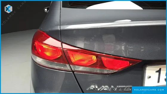 HYUNDAI ELANTRA (AVANTE) 1.6 LPI STYLE (RENTAL CAR)