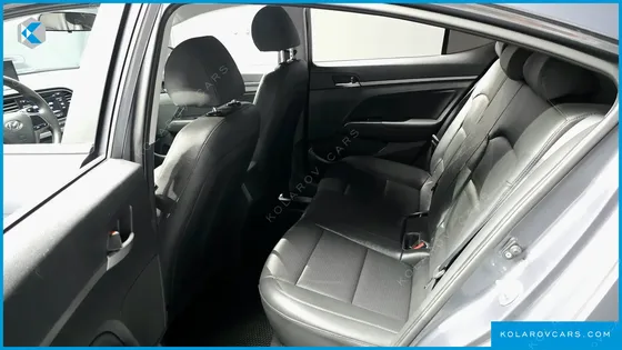 HYUNDAI ELANTRA (AVANTE) 1.6 LPI STYLE (RENTAL CAR)