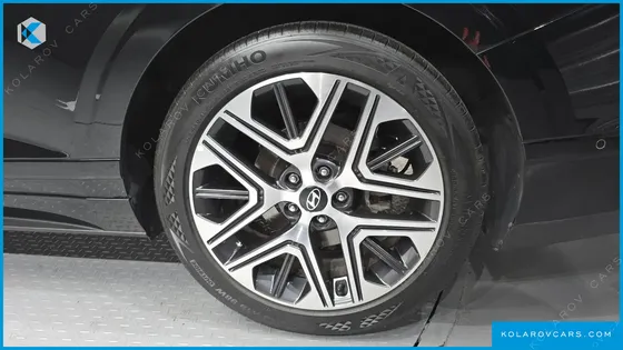 HYUNDAI GRANDEUR 2,5 GASOLINE 2WD