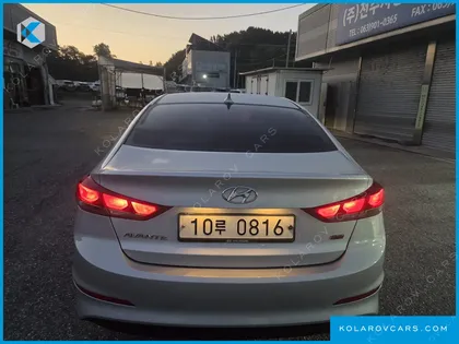 HYUNDAI ELANTRA (AVANTE) 1.6 GDI SMART