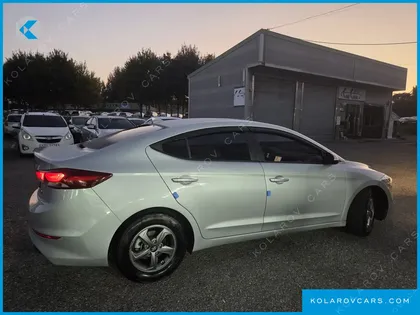 HYUNDAI ELANTRA (AVANTE) 1.6 GDI SMART
