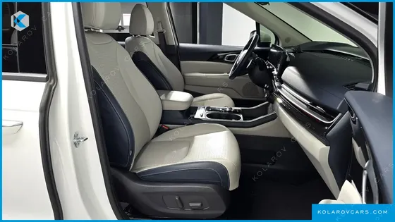 KIA CARNIVAL HEV 9SEATER SIGNATURE