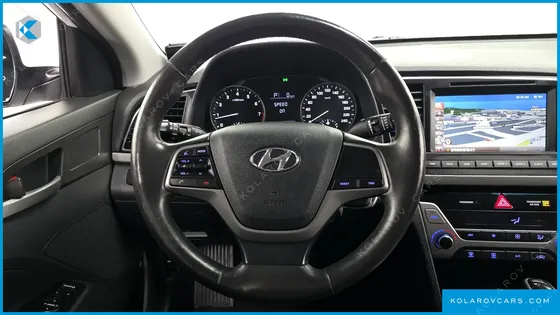 HYUNDAI ELANTRA (AVANTE) 1.6 GDI SMART
