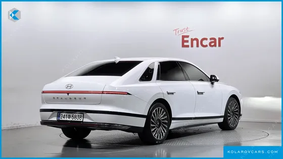 HYUNDAI GRANDEUR CALLIGRAPHY