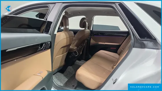 HYUNDAI GRANDEUR CALLIGRAPHY