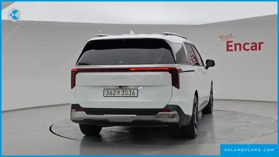 KIA CARNIVAL GASOLINE 9-SEATER SIGNATURE