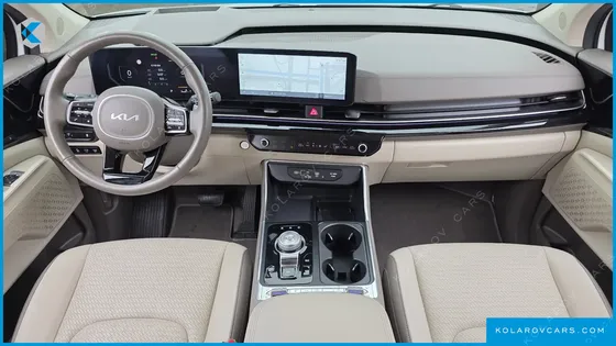 KIA CARNIVAL GASOLINE 9-SEATER SIGNATURE