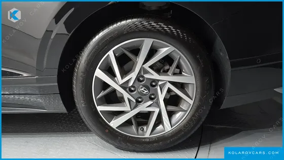 HYUNDAI GRANDEUR EXCLUSIVE