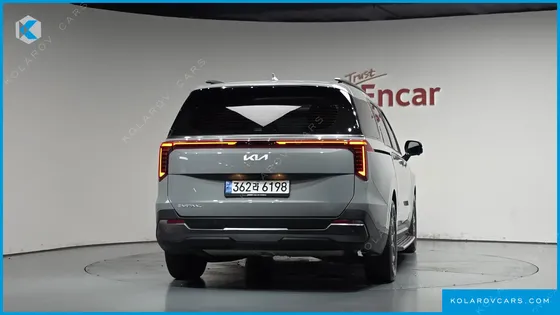 KIA CARNIVAL GASOLINE 7-SEATER GRAVITY