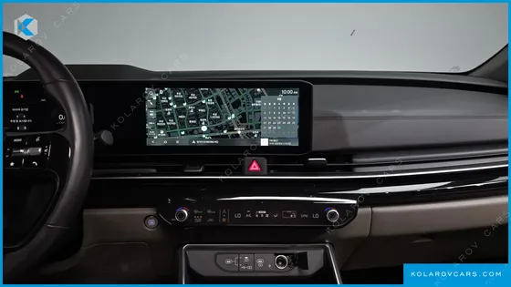 KIA CARNIVAL GASOLINE 7-SEATER GRAVITY
