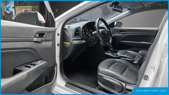 HYUNDAI ELANTRA (AVANTE) 1.6 GDI SMART