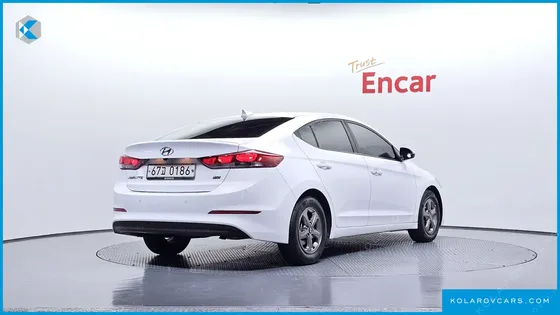 HYUNDAI ELANTRA (AVANTE) 1.6 GDI SMART