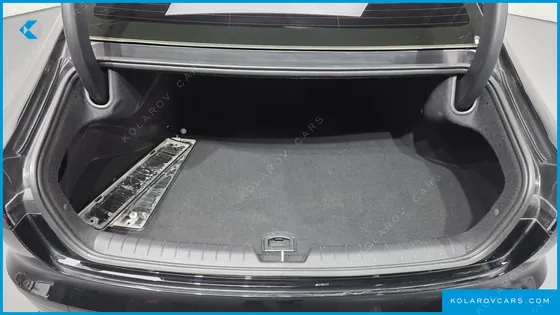 HYUNDAI GRANDEUR 3,5 GASOLINE 4WD