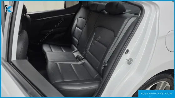 HYUNDAI ELANTRA (AVANTE) 1.6 GDI VALUE PLUS