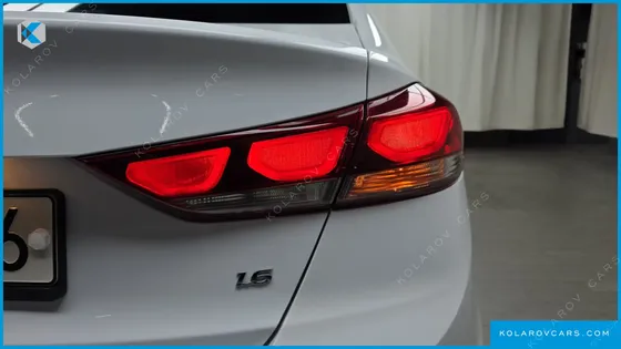 HYUNDAI ELANTRA (AVANTE) 1.6 GDI VALUE PLUS