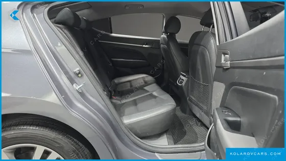 HYUNDAI ELANTRA (AVANTE) 1.6 E-VGT SMART