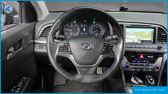 HYUNDAI ELANTRA (AVANTE) 1.6 E-VGT SMART