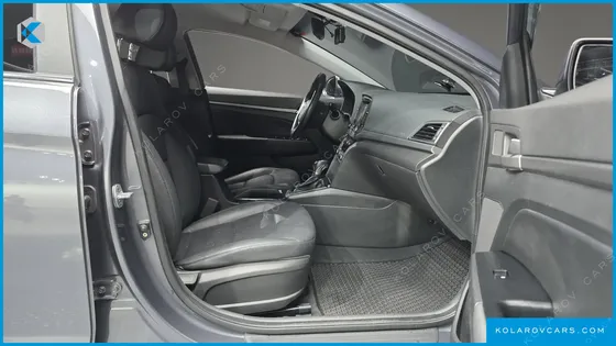 HYUNDAI ELANTRA (AVANTE) 1.6 E-VGT SMART