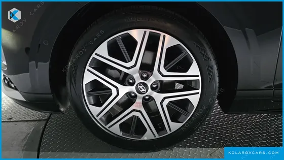 HYUNDAI GRANDEUR 2,5 GASOLINE 2WD