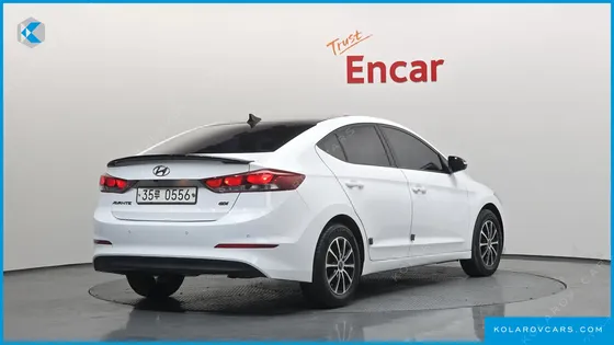 HYUNDAI ELANTRA (AVANTE) 1.6 GDI SMART