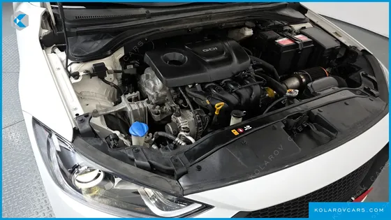 HYUNDAI ELANTRA (AVANTE) 1.6 GDI SMART