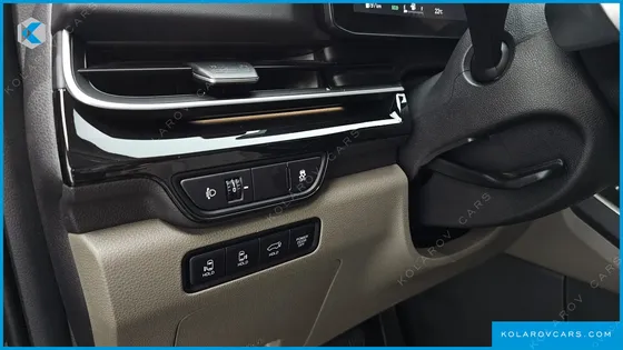 KIA CARNIVAL GASOLINE 9-SEATER GRAVITY