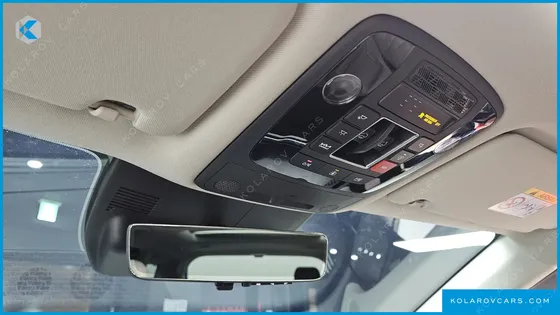 KIA CARNIVAL GASOLINE 9-SEATER GRAVITY