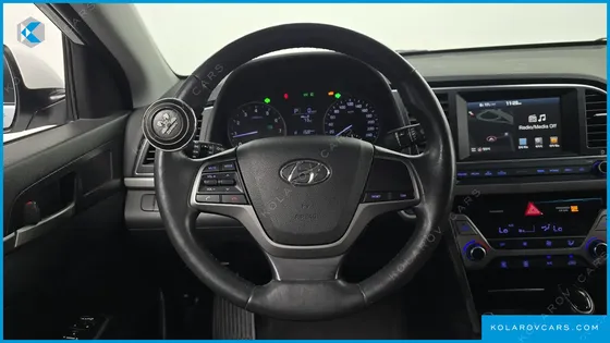 HYUNDAI ELANTRA (AVANTE) 1.6 GDI SMART