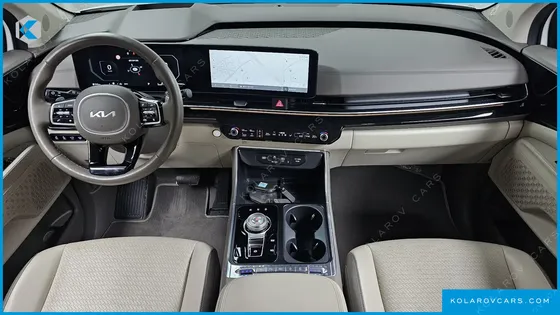 KIA CARNIVAL DIESEL 9-SEATER SIGNATURE