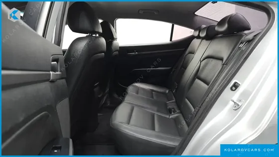 HYUNDAI ELANTRA (AVANTE) 1.6 E-VGT SMART