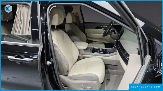 KIA CARNIVAL HEV 9-SEATER HI-LIMOUSINE