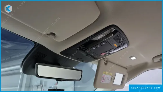KIA CARNIVAL HEV 9-SEATER HI-LIMOUSINE