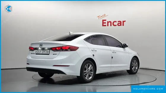 HYUNDAI ELANTRA (AVANTE) 1.6 E-VGT SMART