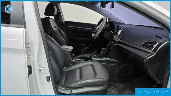 HYUNDAI ELANTRA (AVANTE) 1.6 E-VGT SMART