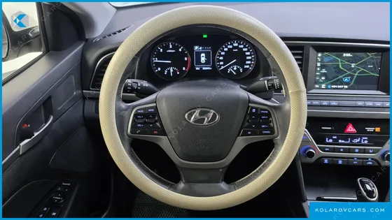 HYUNDAI ELANTRA (AVANTE) 1.6 E-VGT SMART