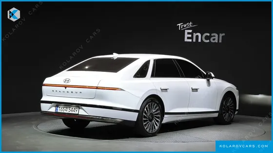 HYUNDAI GRANDEUR CALLIGRAPHY