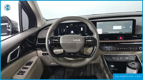 KIA CARNIVAL HEV 9 SEATER X LINE