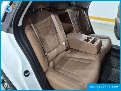 HYUNDAI GRANDEUR 2,5 GASOLINE 2WD