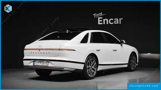 HYUNDAI GRANDEUR 2,5 GASOLINE 2WD